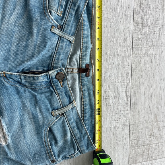 Edyson SOHO Relaxed Boyfriend Distressed Blue Jeans. Size 27 - Picture 5 of 6